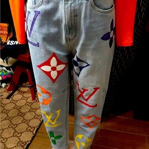 Same as the brown and Jean pair multiple colors